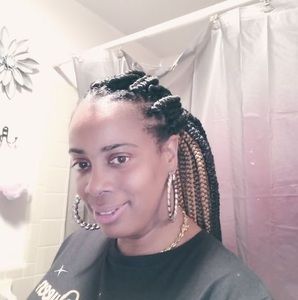 Meet your Posher, Lashonda j